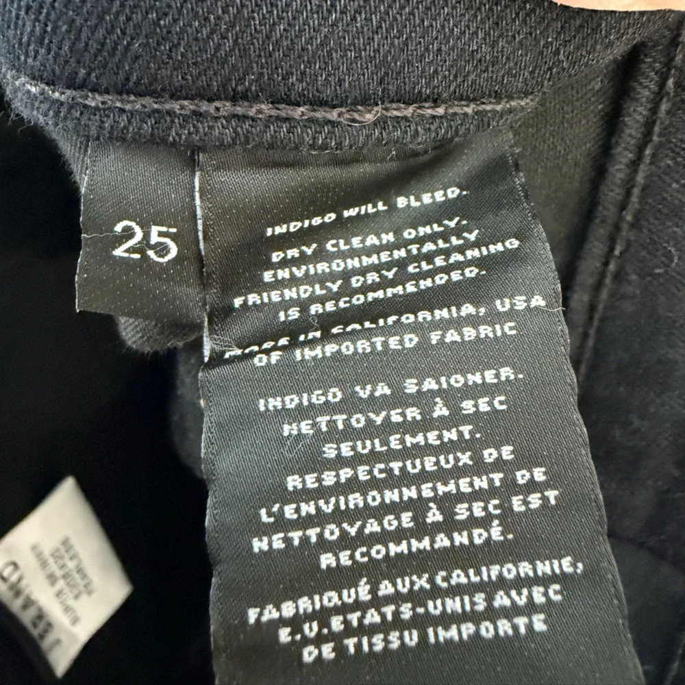 NWOT J Brand Black- Blue (light metallic finish) Jean Size 25 Skinny!  Stretch! - Picture 5 of 7